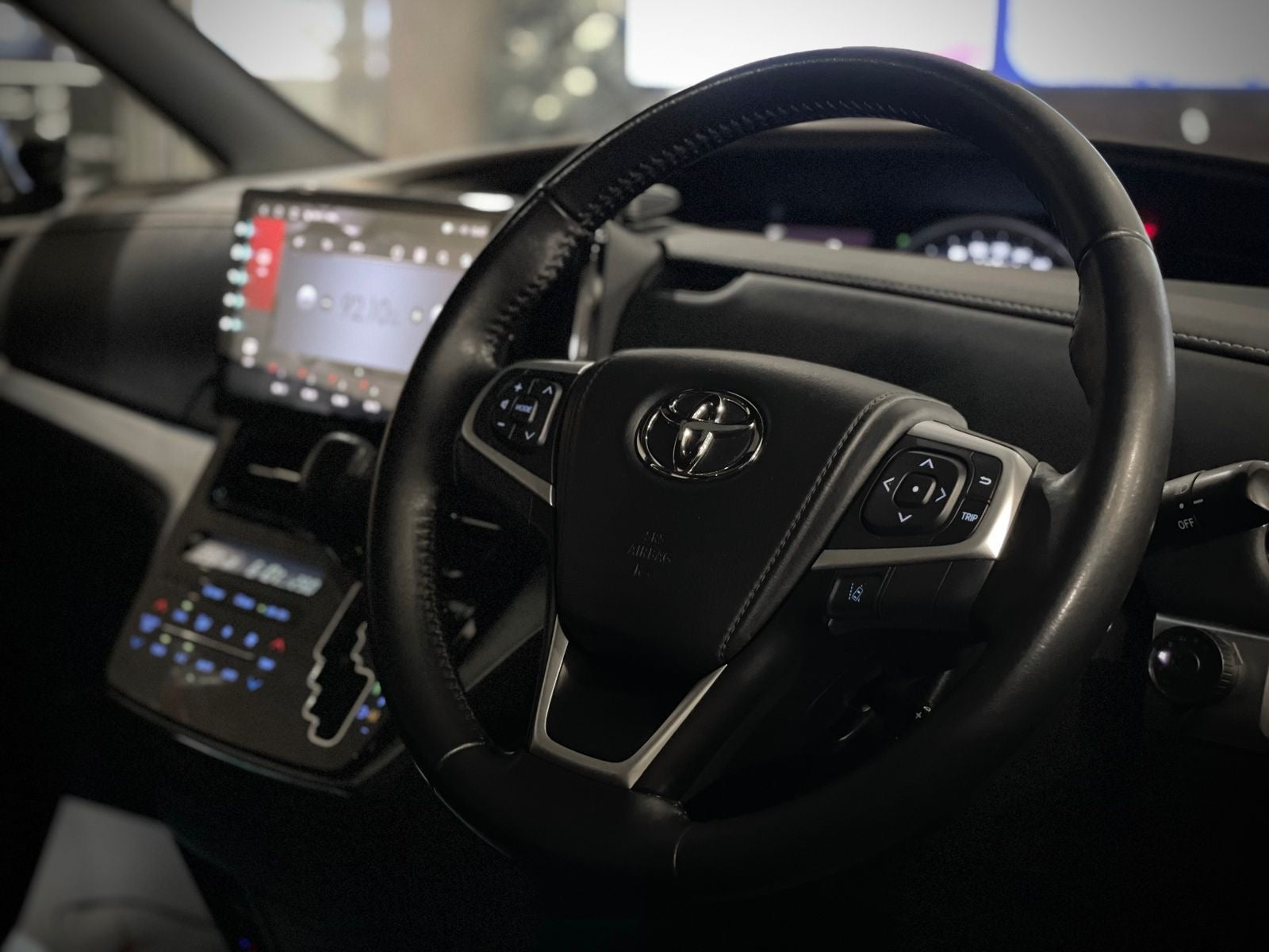 2017 Toyota Estima