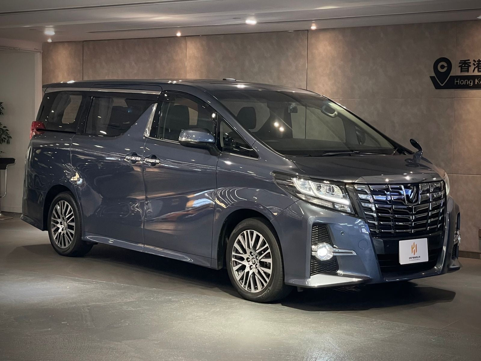 2017 Toyota Alphard 3.5