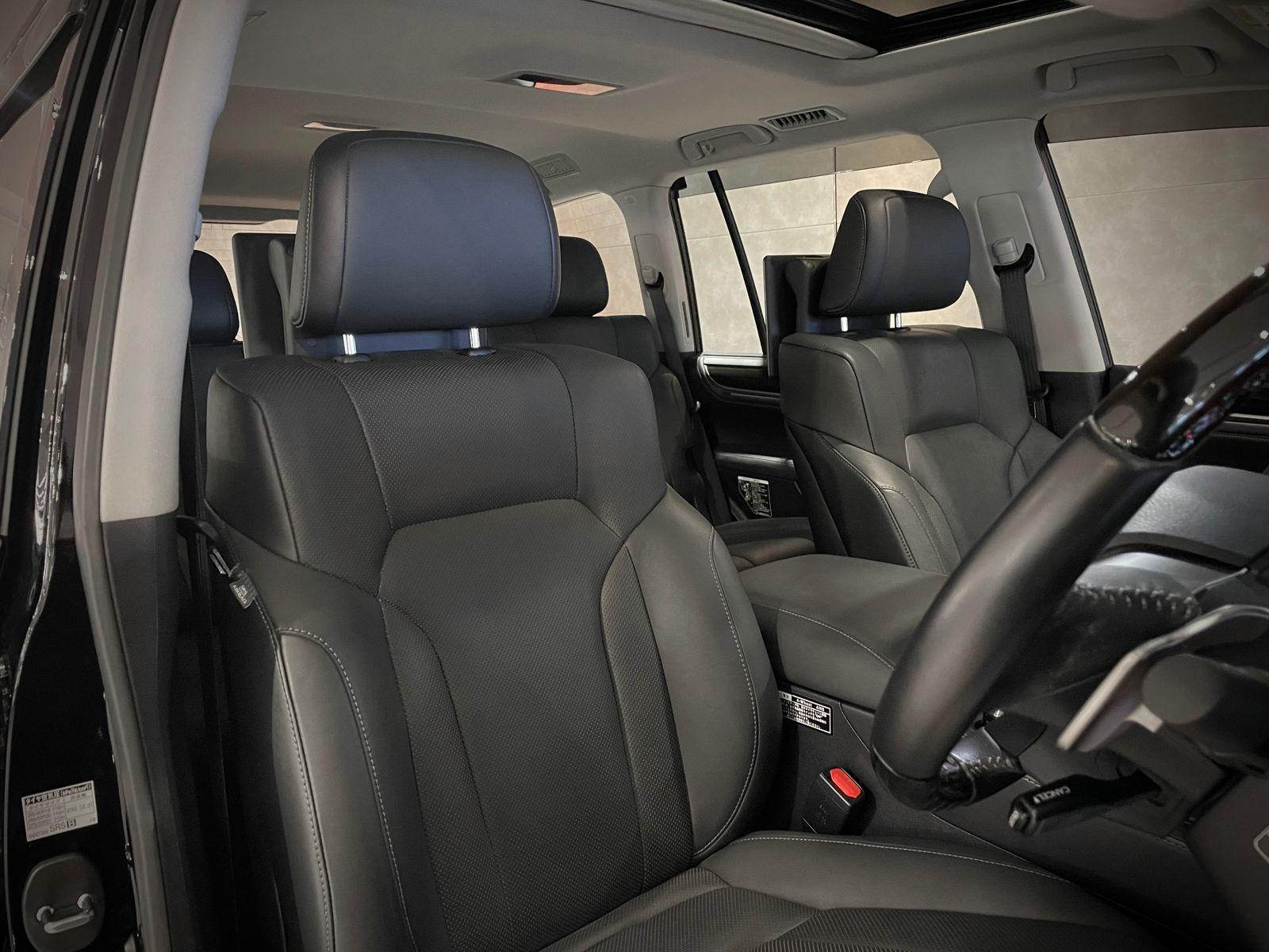 2016 Lexus LX570