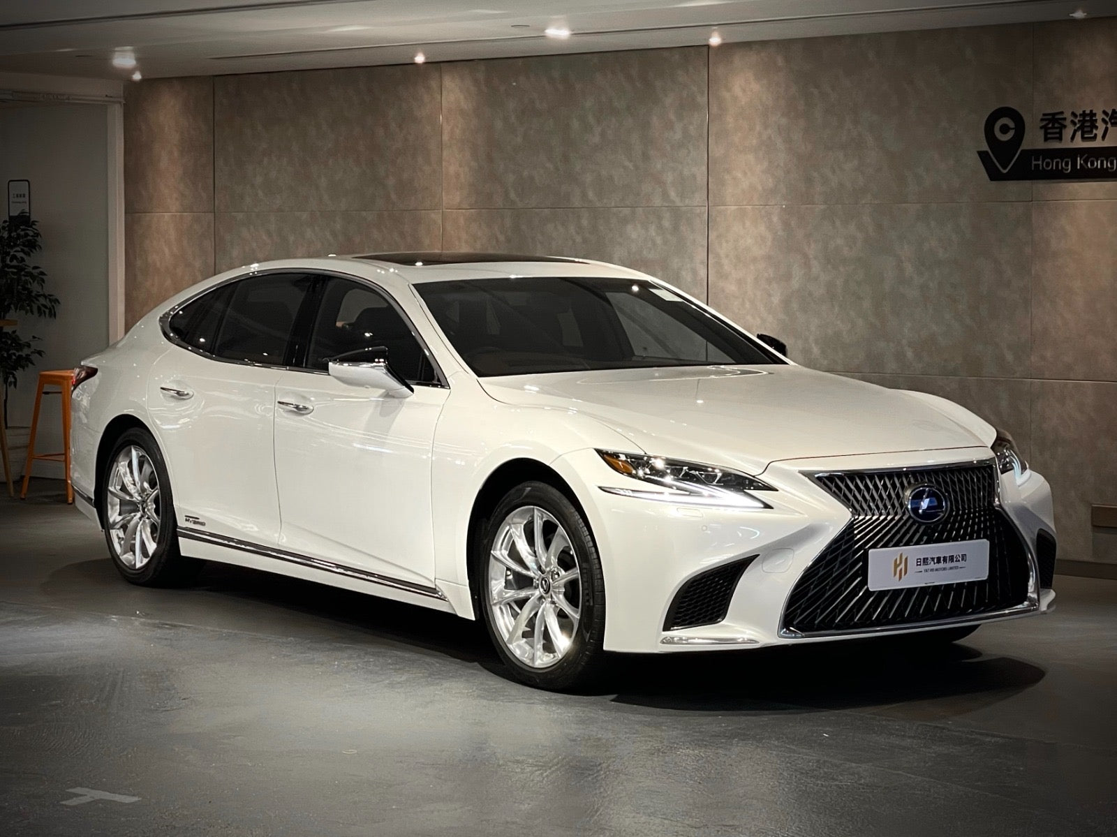 2018 Lexus LS500h