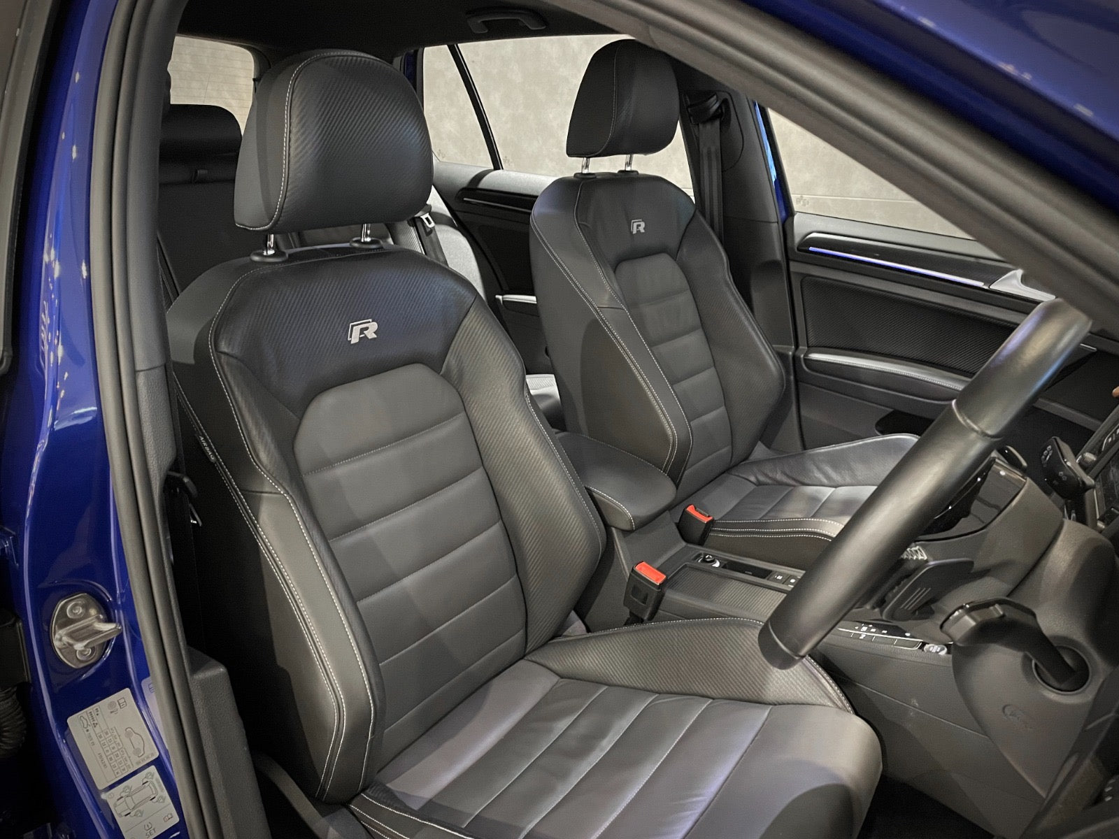 2016 Volkswagen Golf R