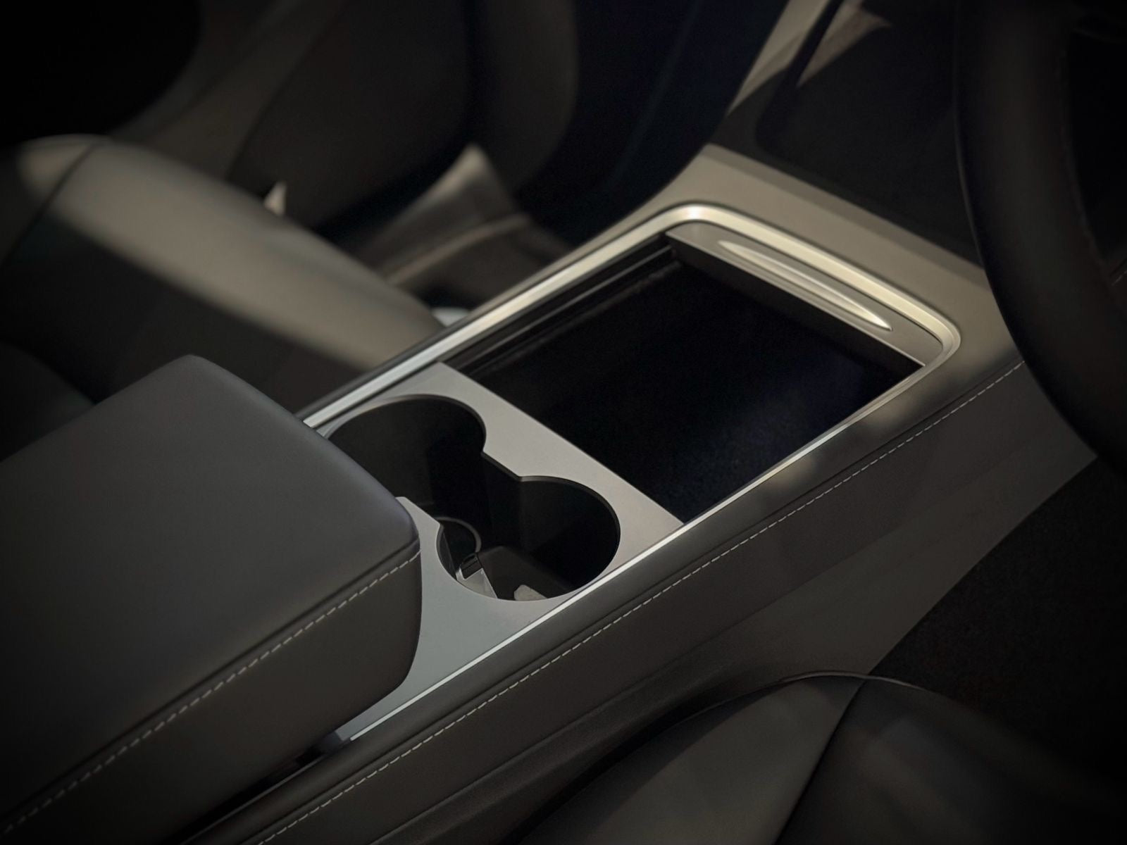 2022 Tesla Model Y Long Range Dual Motor