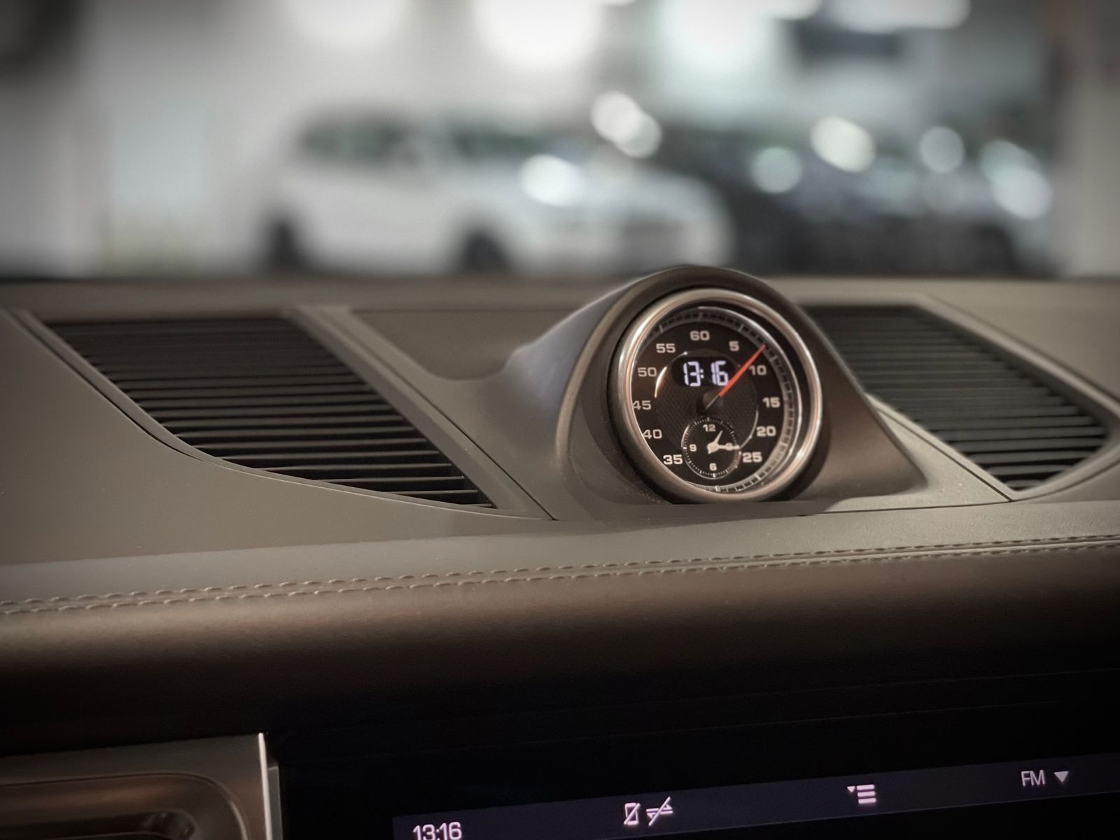 2019 Porsche Macan Turbo