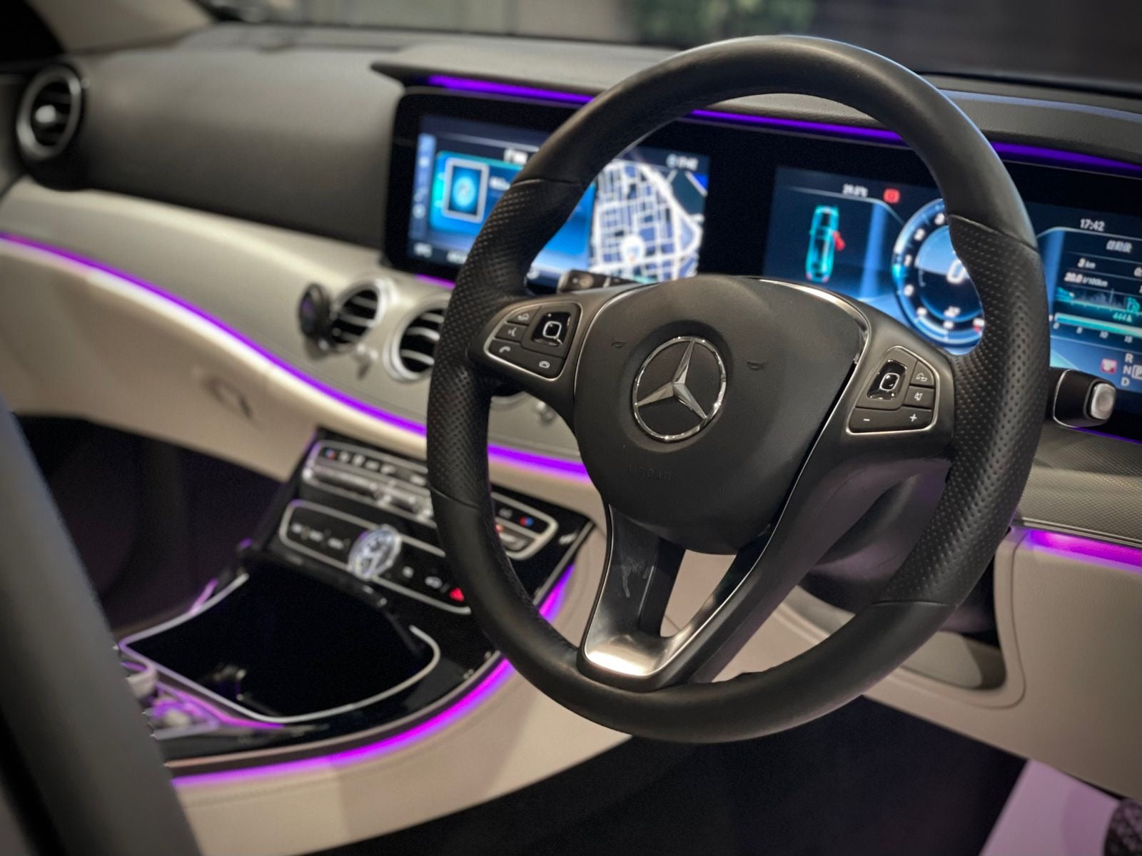 2016 Mercedes Benz E200