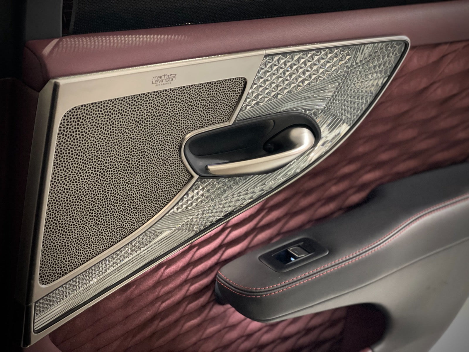 2018 Lexus LS500h
