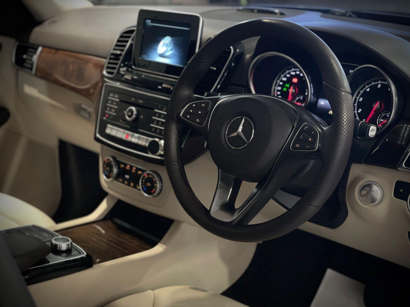 2017 Mercedes Benz GLE500