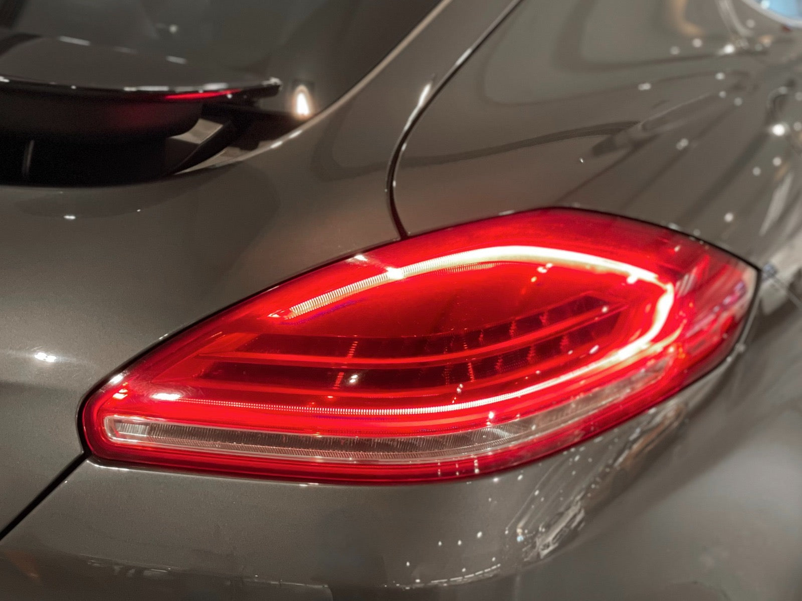 2015 Porsche Panamera S E-Hybrid