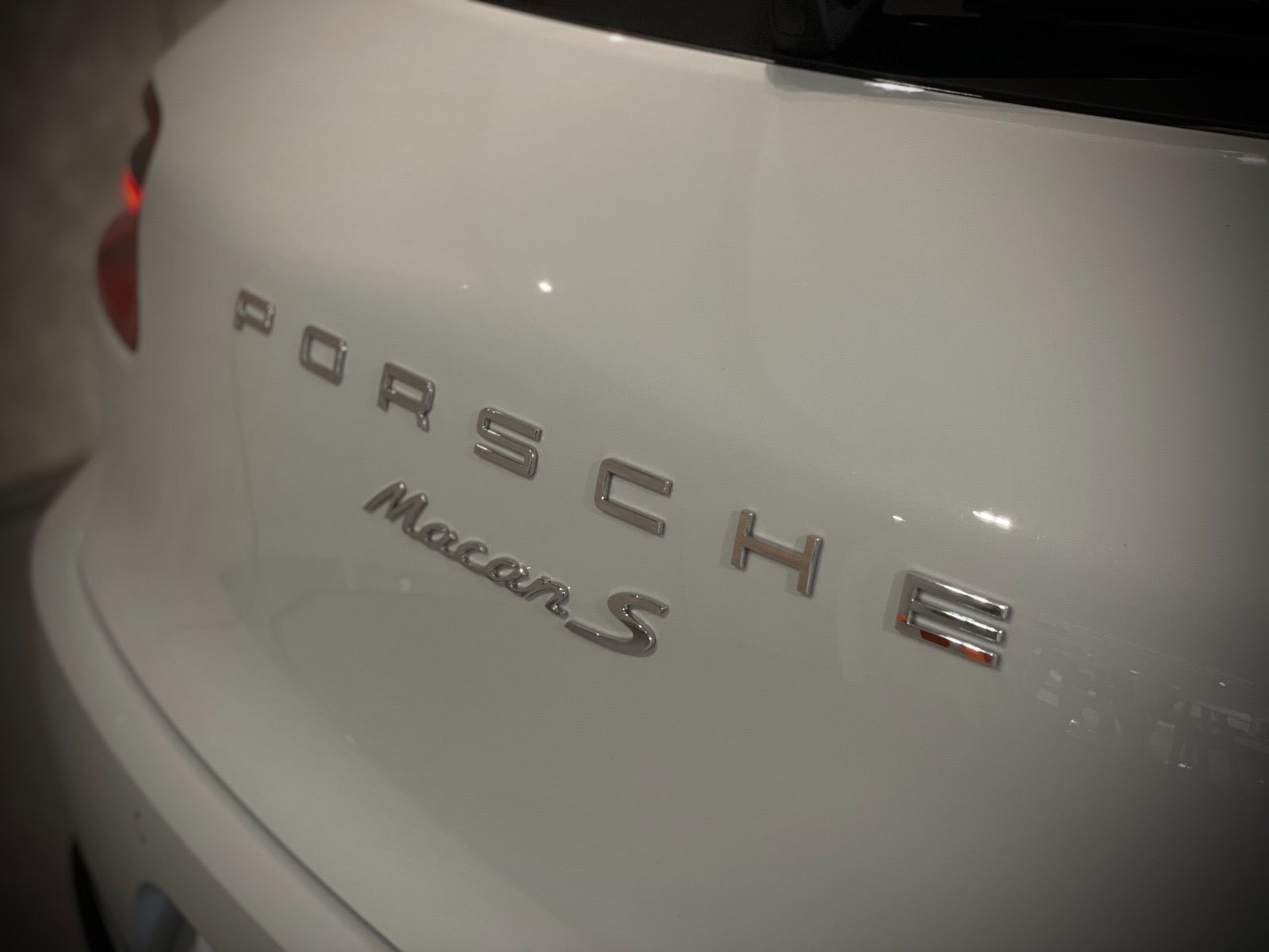 2016 Porsche Macan S