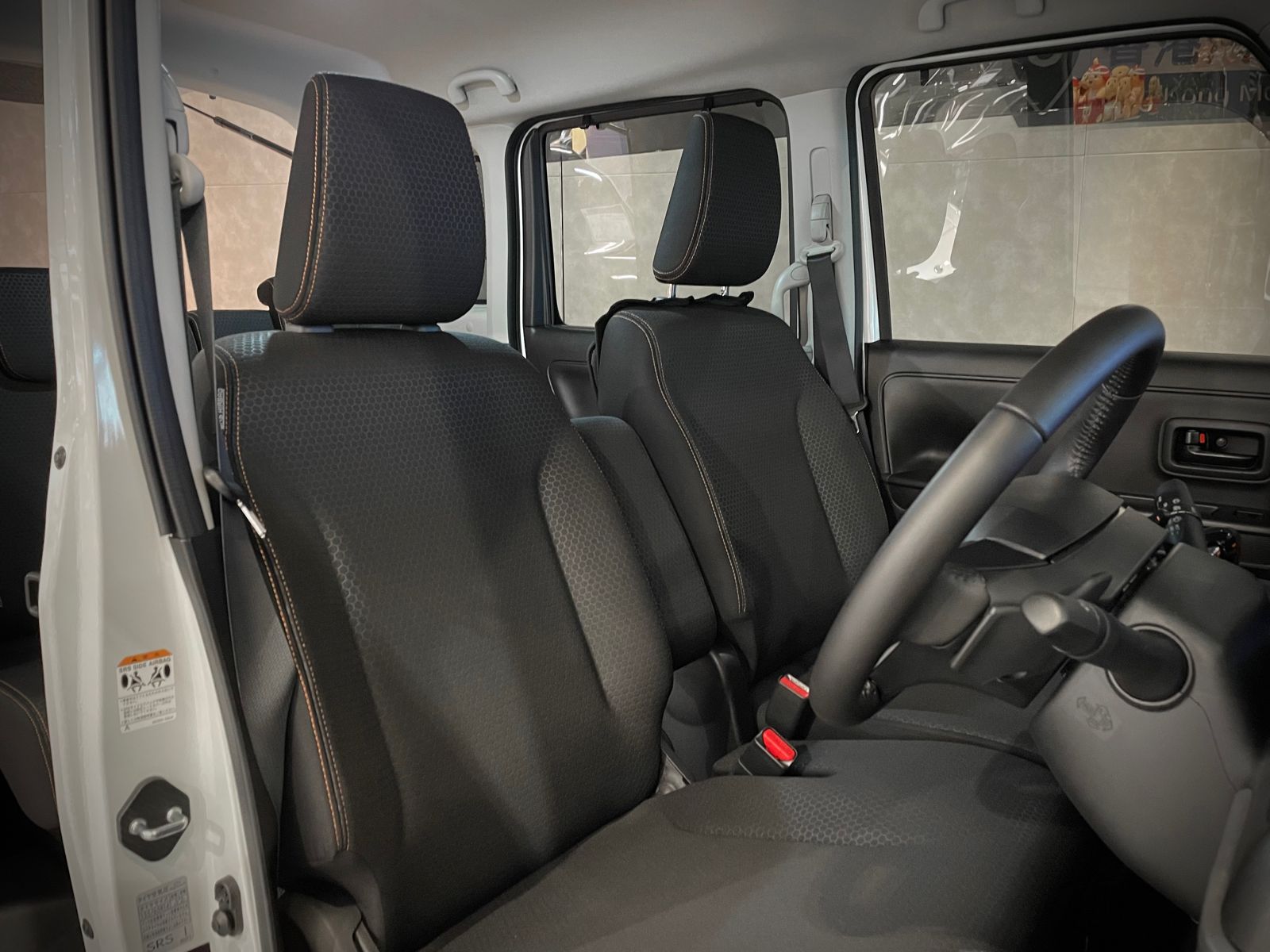 2019 Suzuki Gear Spacia XZ Hybrid Turbo