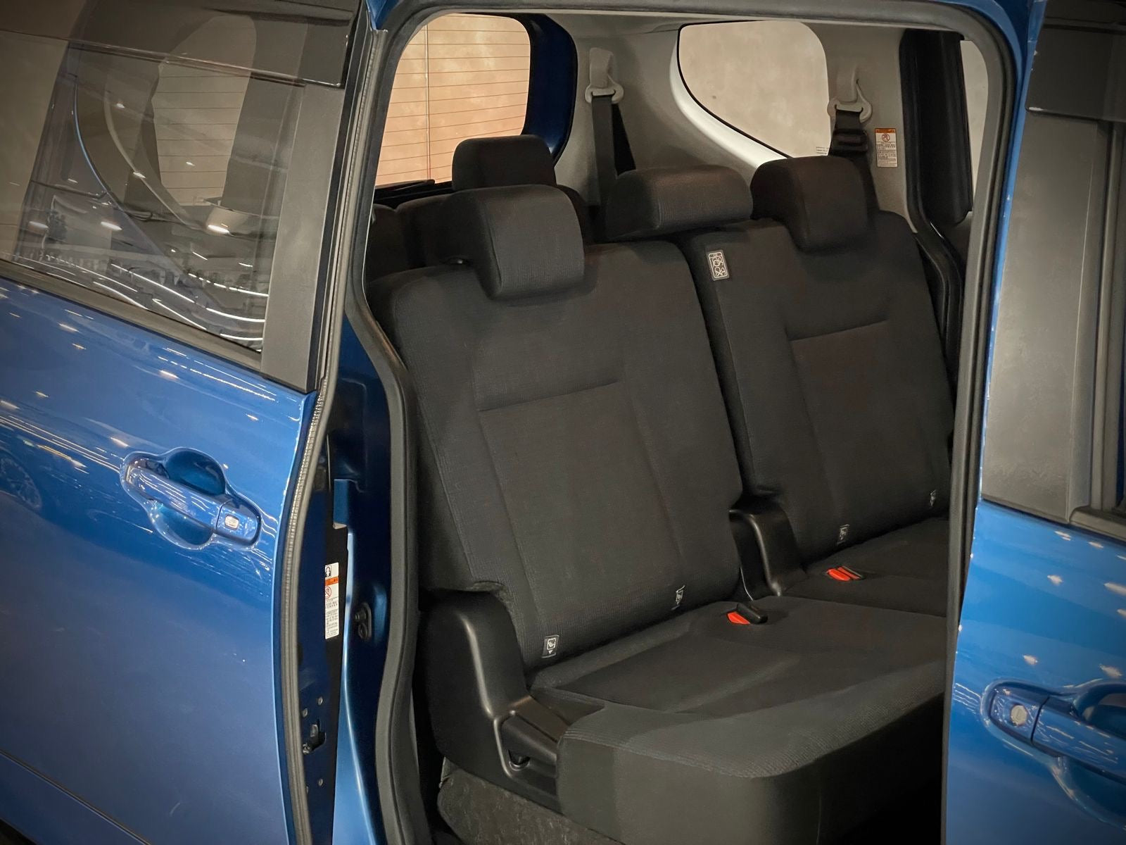 2015 Toyota Sienta Hybrid