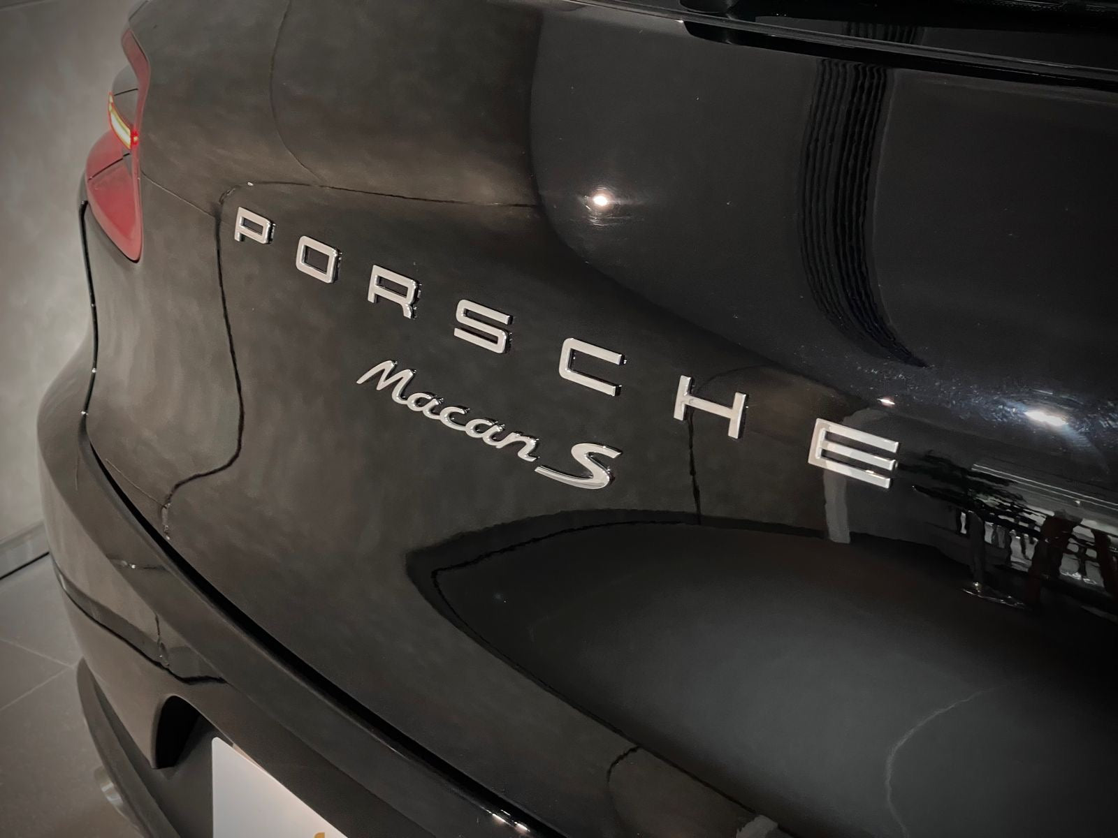 2018 Porsche Macan S