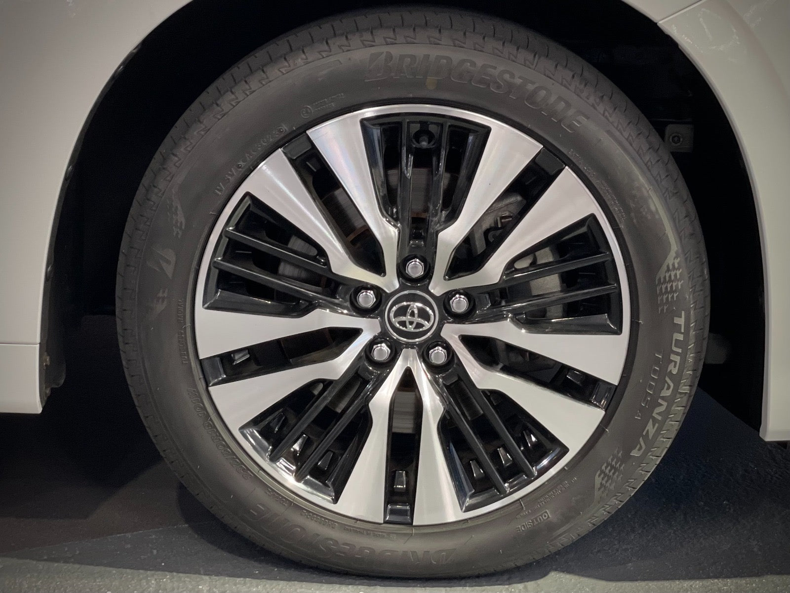 2018 Toyota Vellfire 3.5