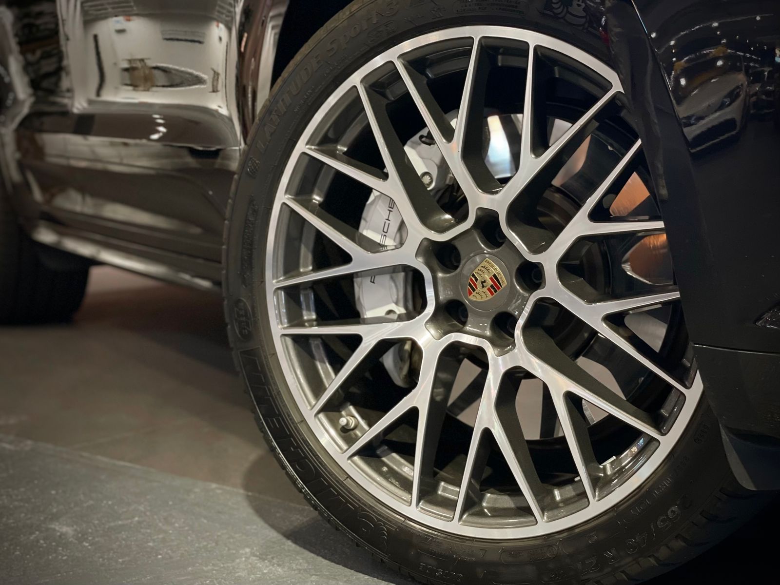 2019 Porsche Macan Turbo