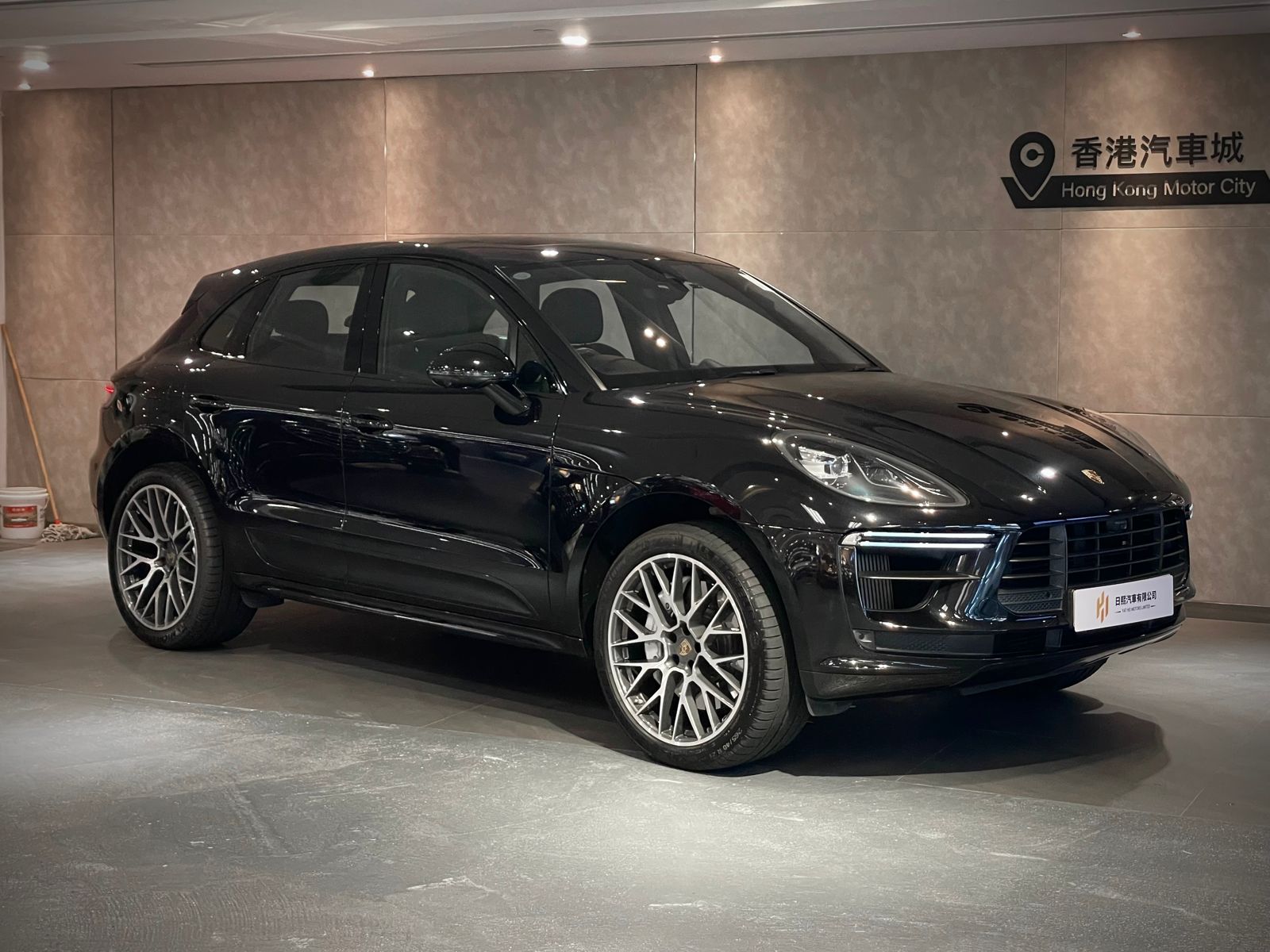 2019 Porsche Macan Turbo