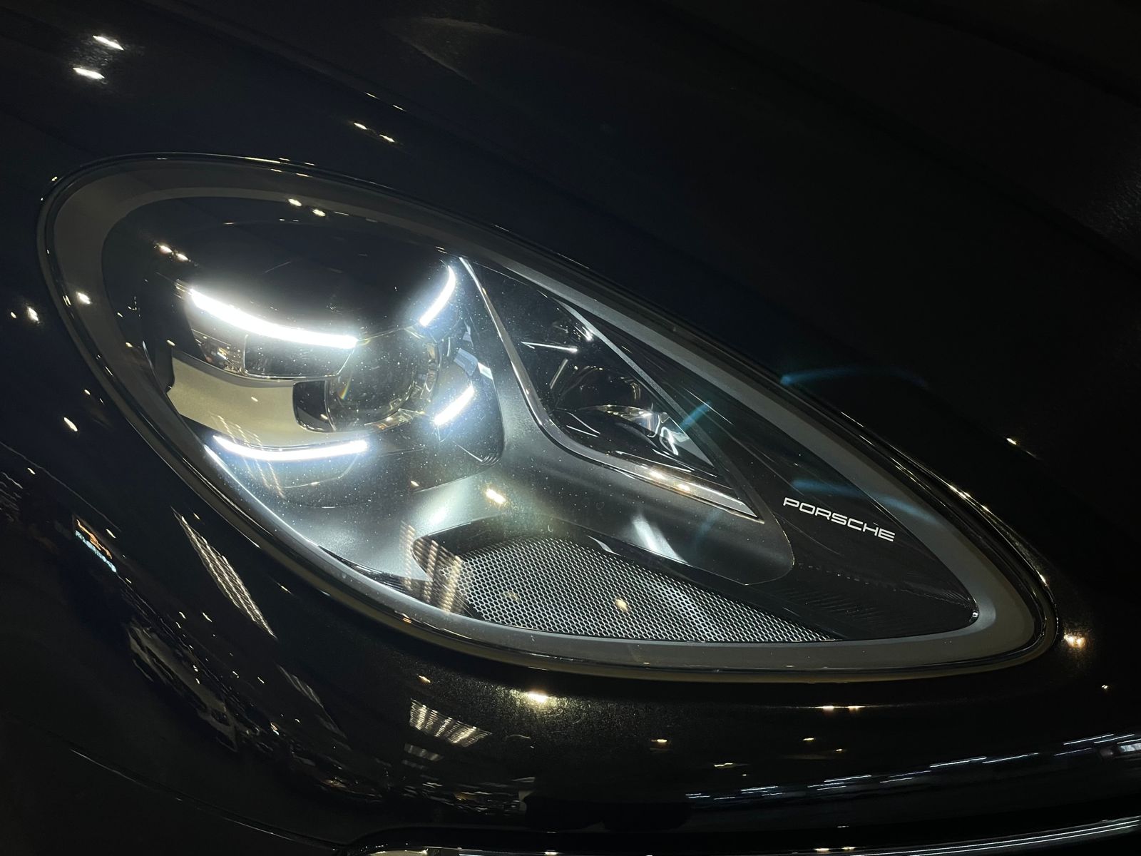 2019 Porsche Macan Turbo