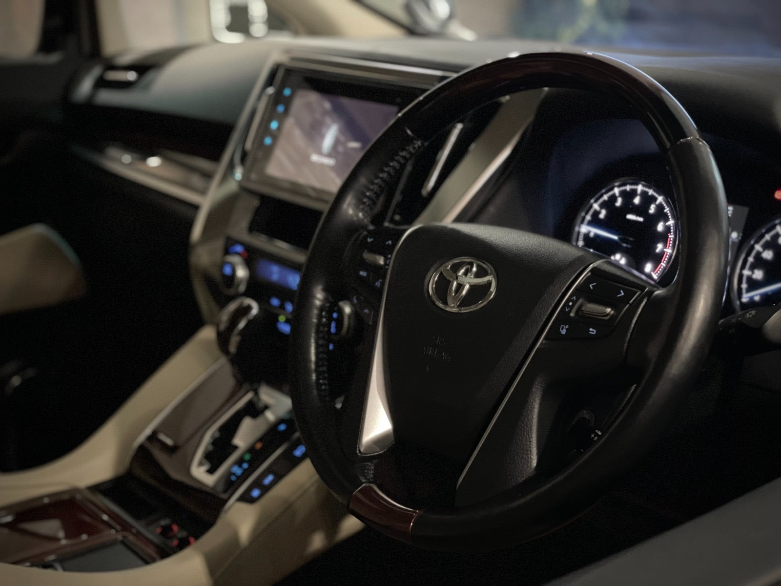 2017 Toyota Vellfire 3.5