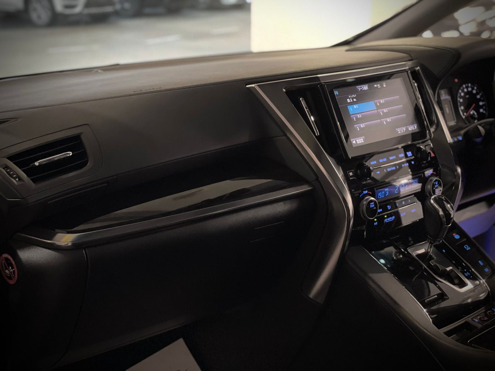 2016 Toyota Alphard 3.5