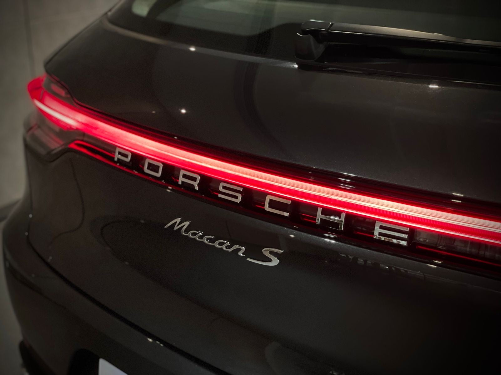 2018 Porsche Macan S