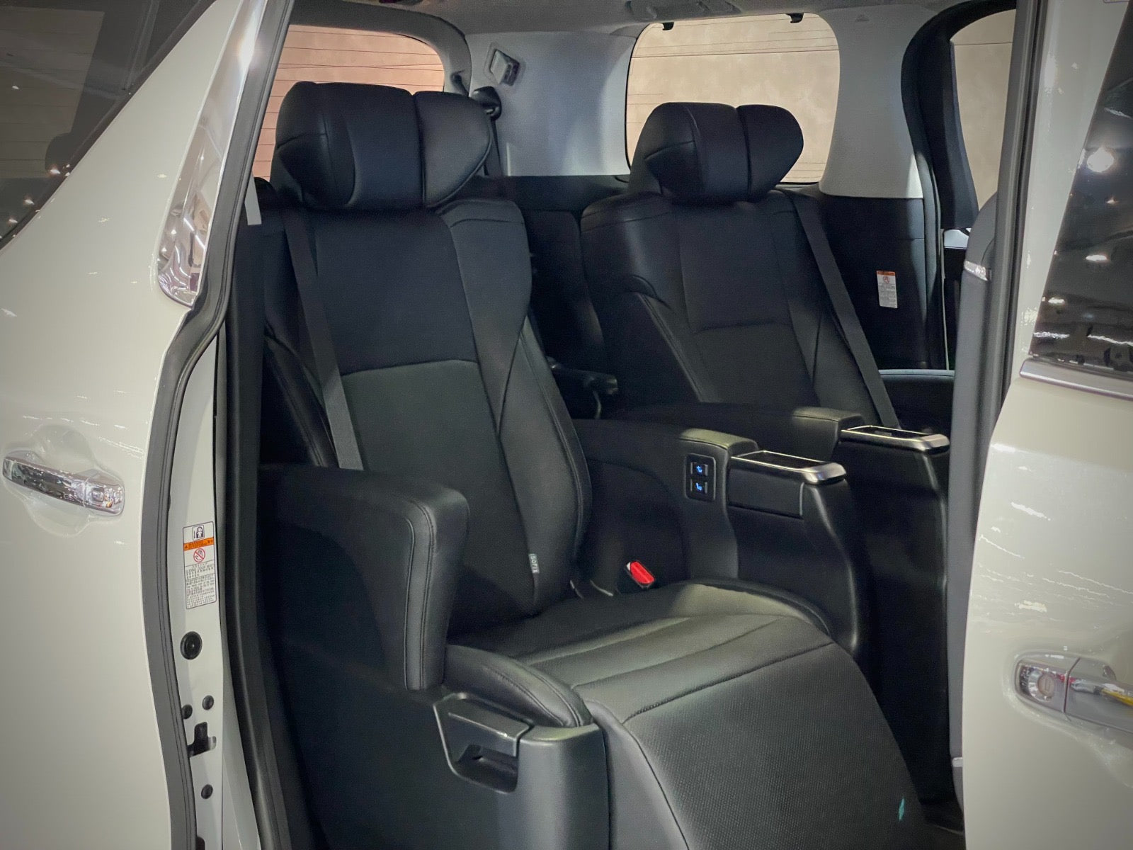2018 Toyota Vellfire 3.5