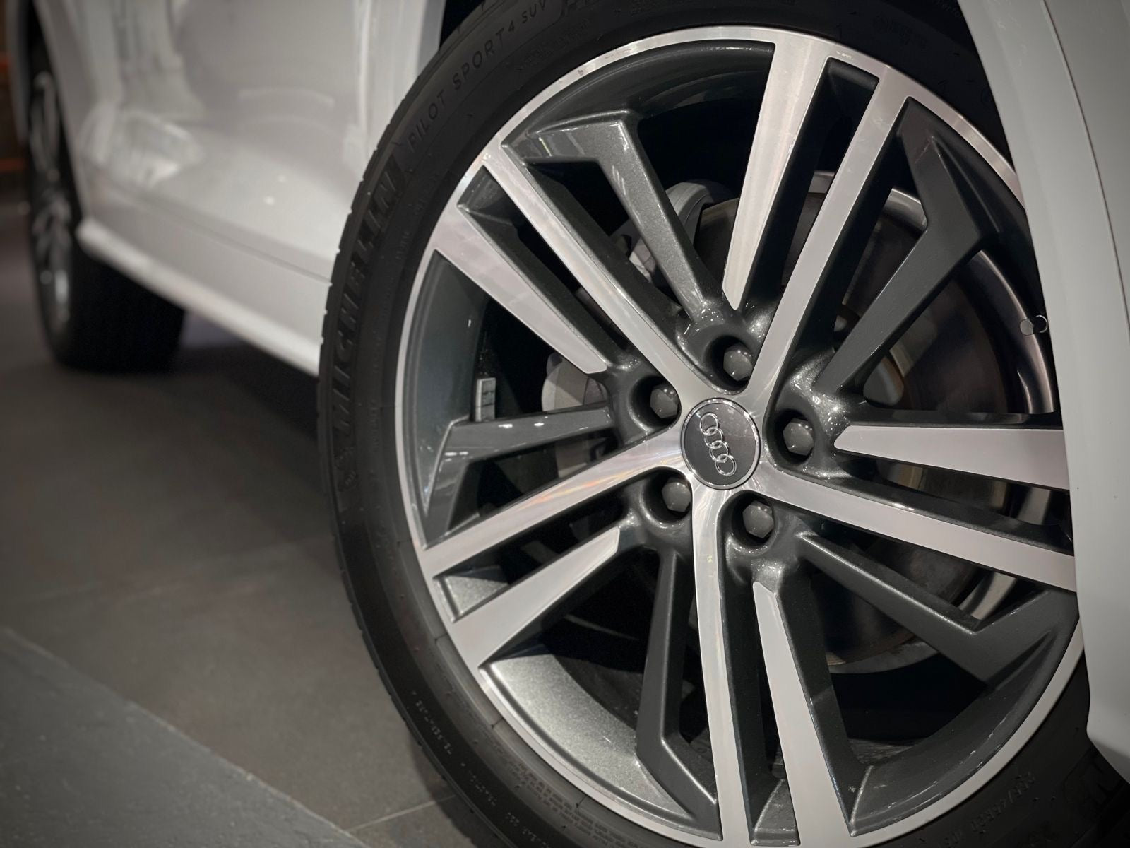 2019 Audi Q5 45 TFSI Quattro S-Line