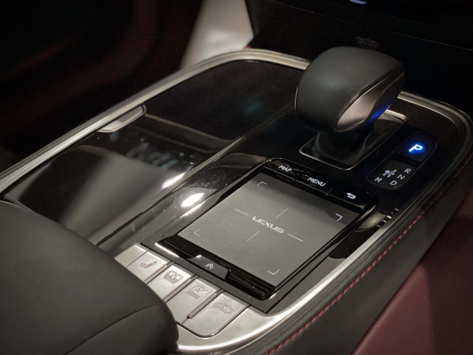 2018 Lexus LS500h
