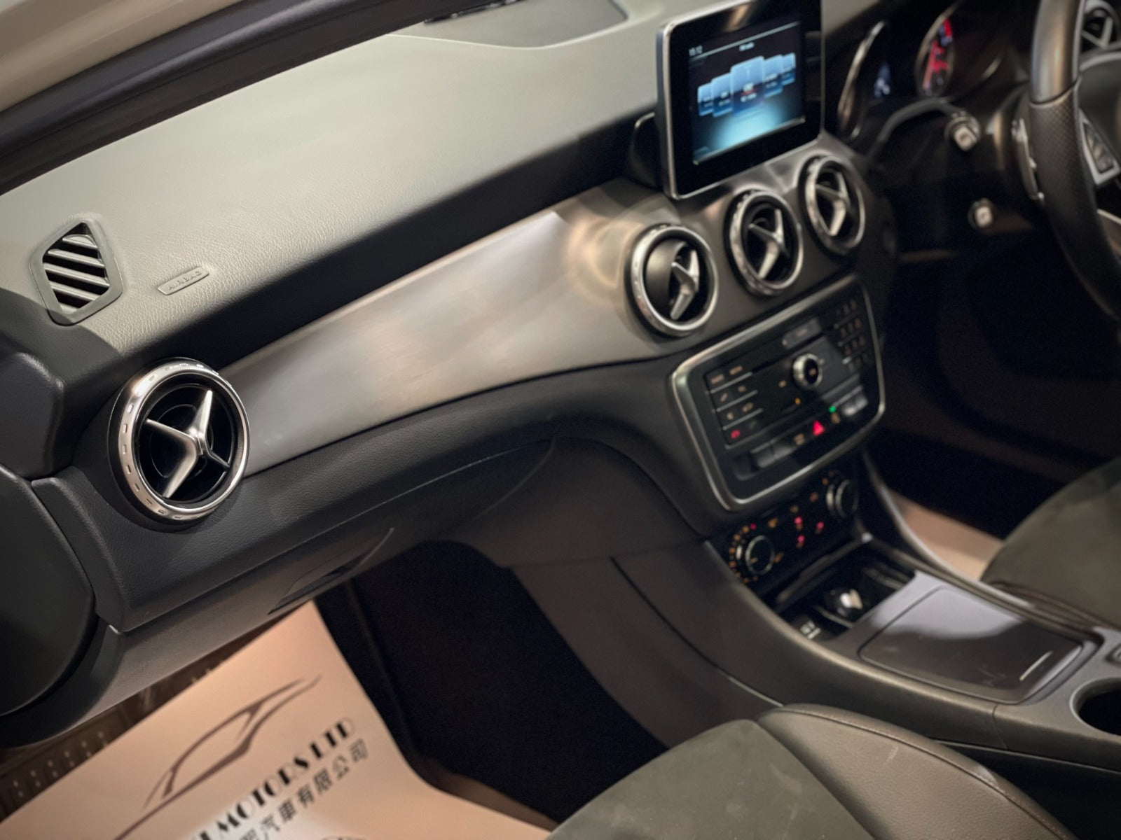 2016 Mercedes Benz GLA200 AMG