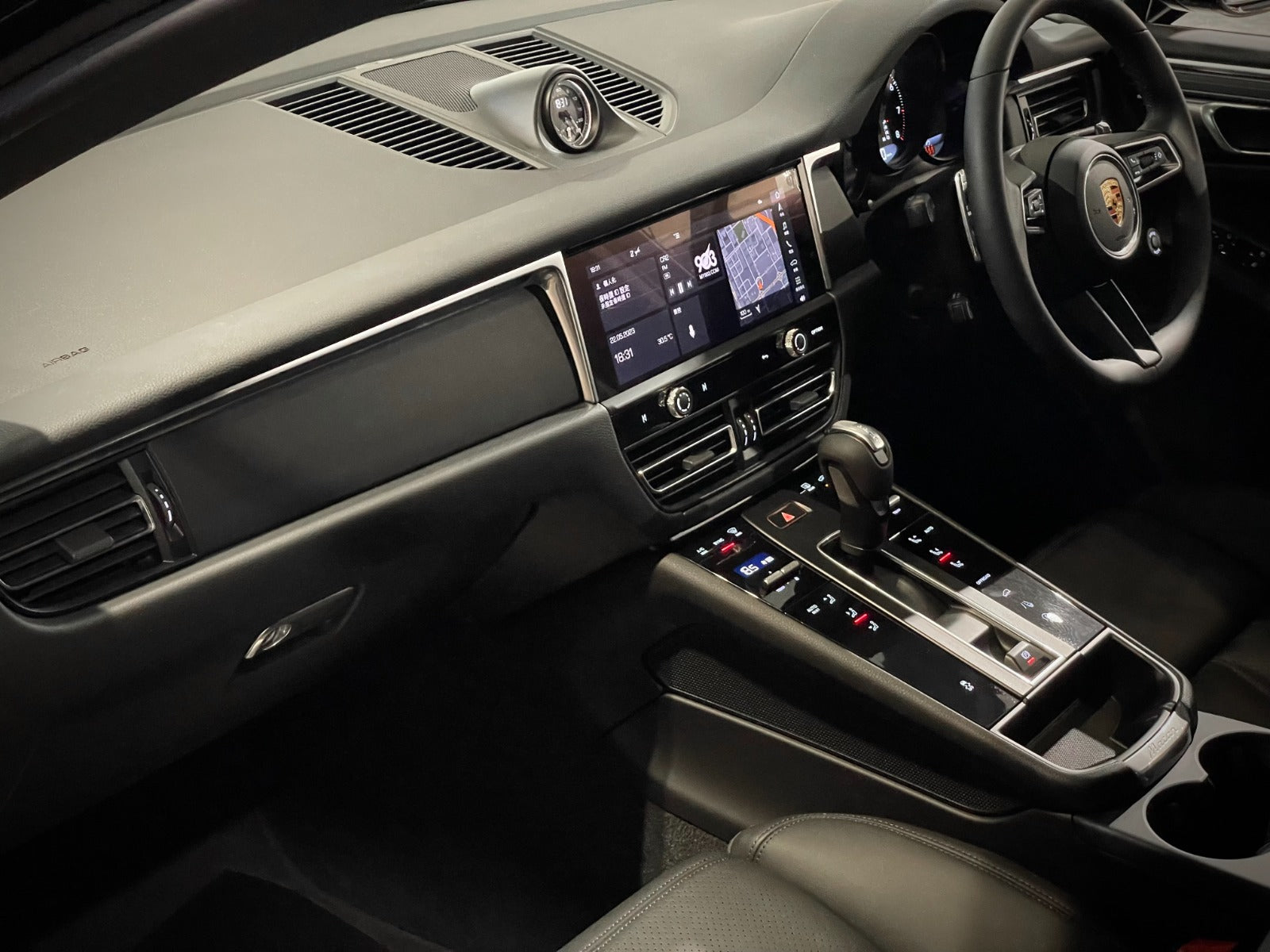 2021 Porsche Macan