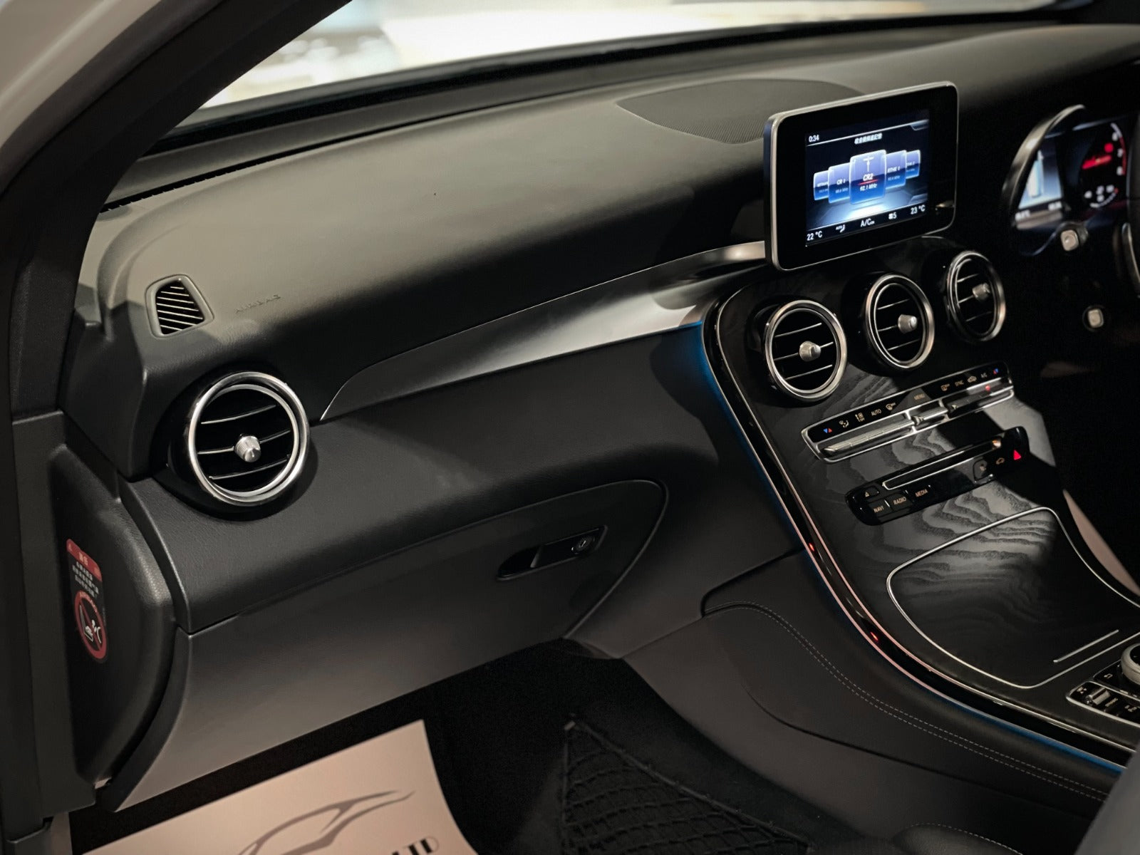 2017 Mercedes Benz GLC250 4MATIC AMG
