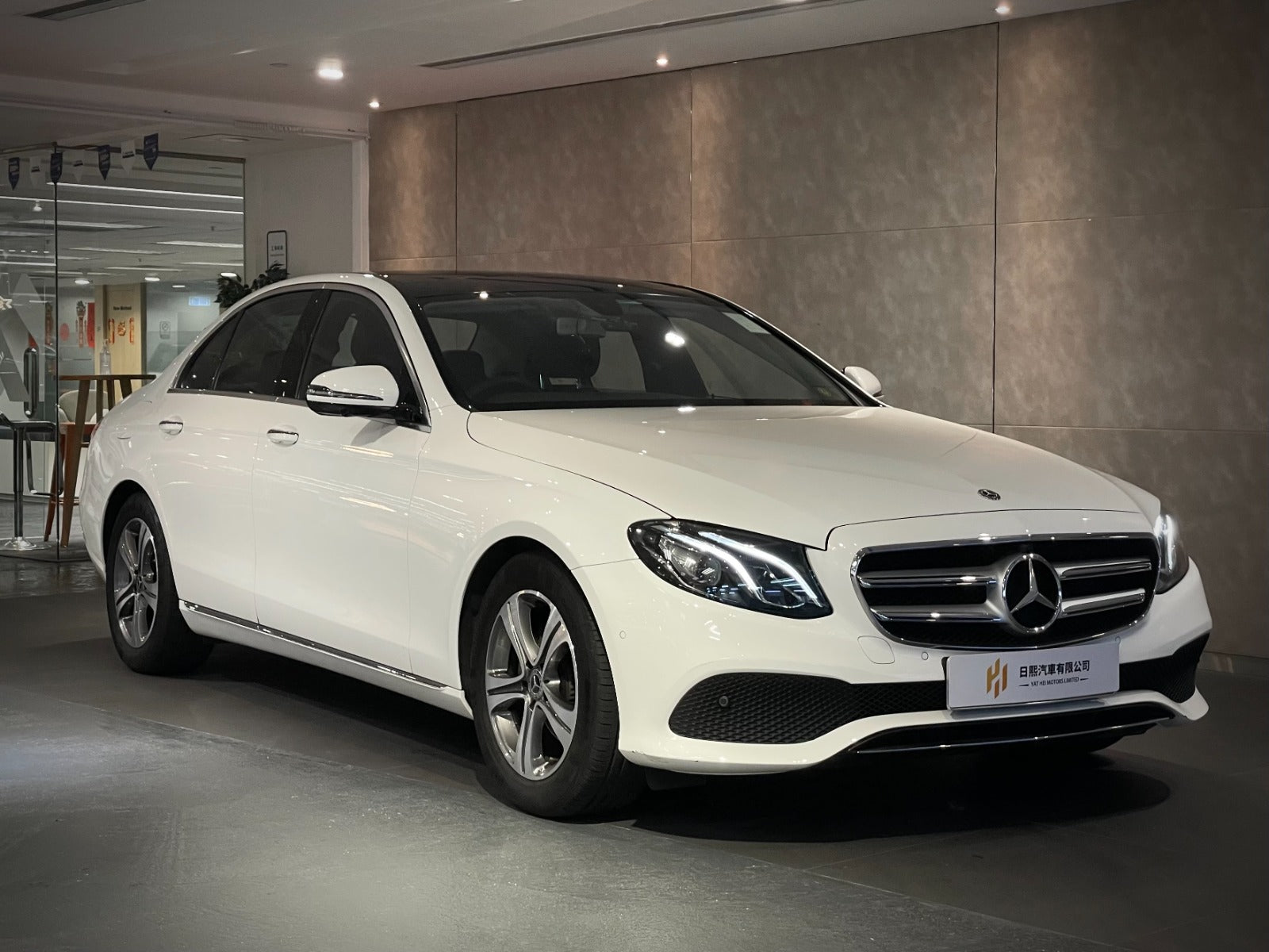 2019 Mercedes Benz E200 AVANTGARDE FACELIFT