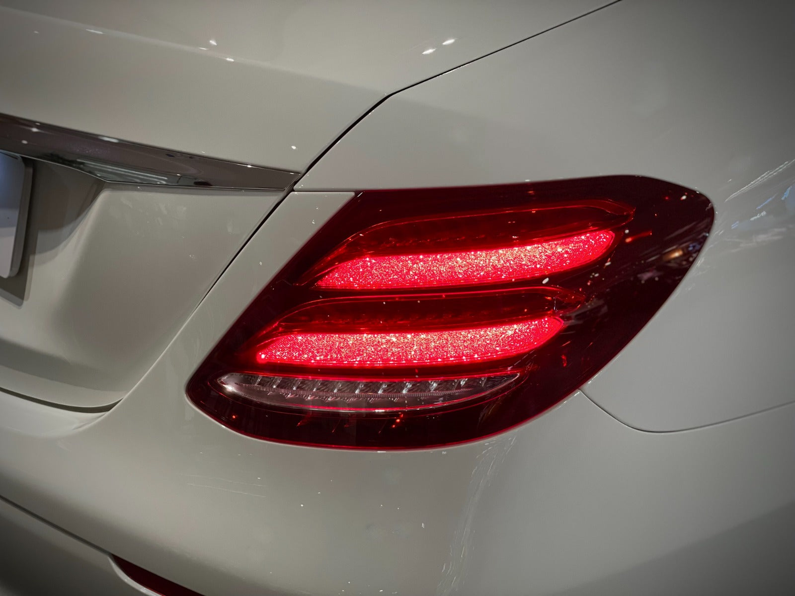 2019 Mercedes Benz E200 AVANTGARDE FACELIFT
