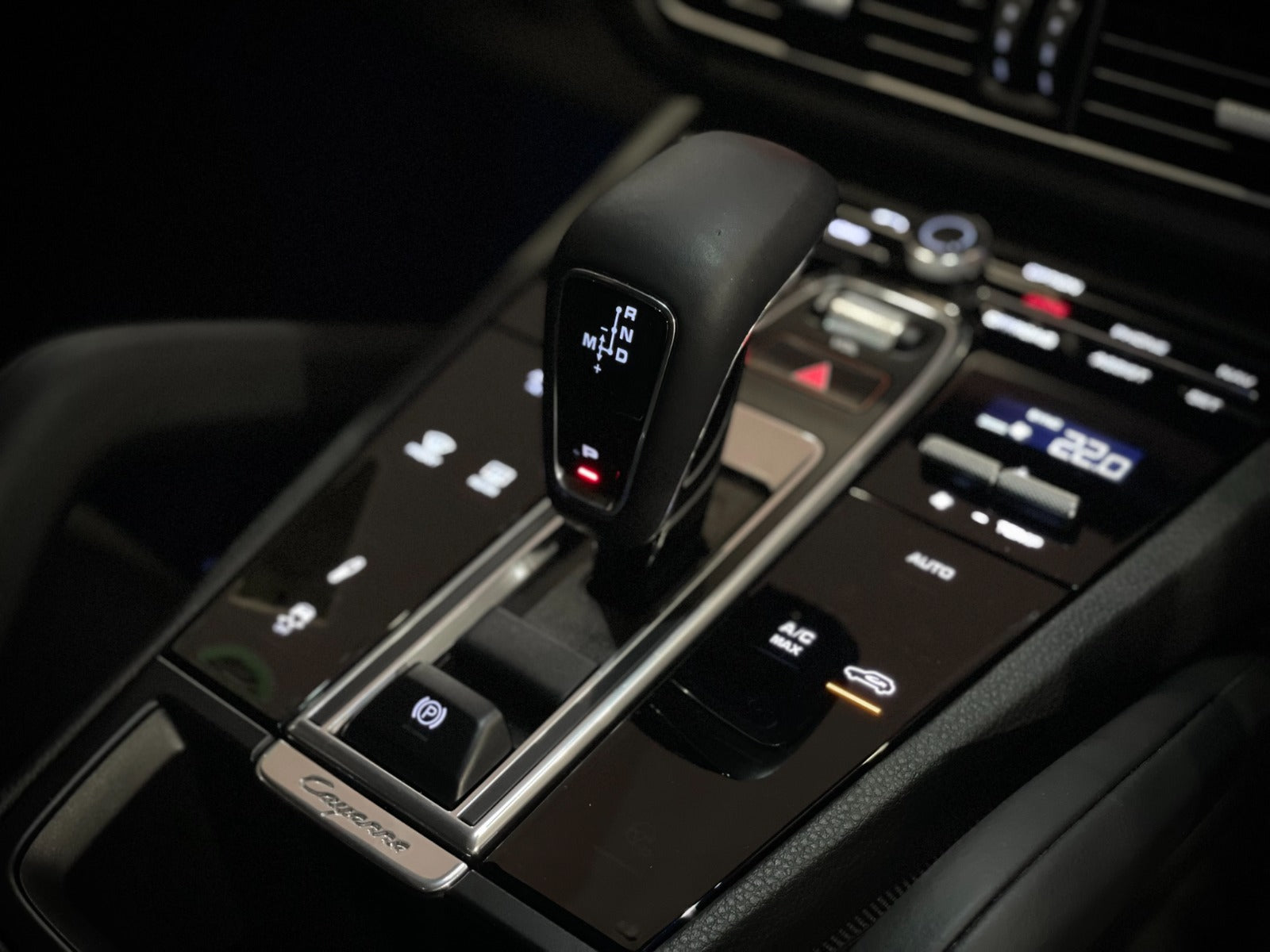 2020 Porsche Cayenne coupe