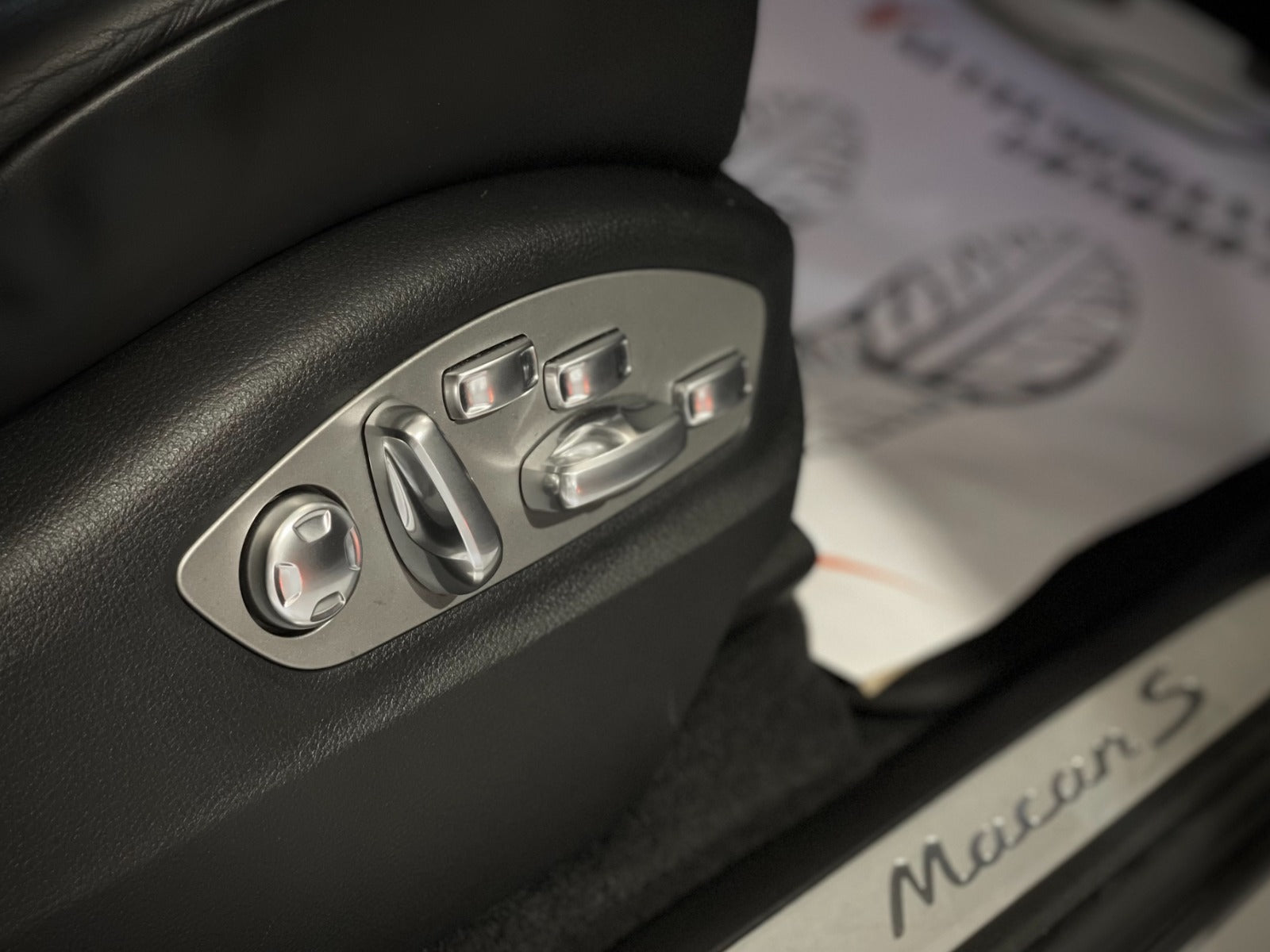 2016 Porsche Macan S