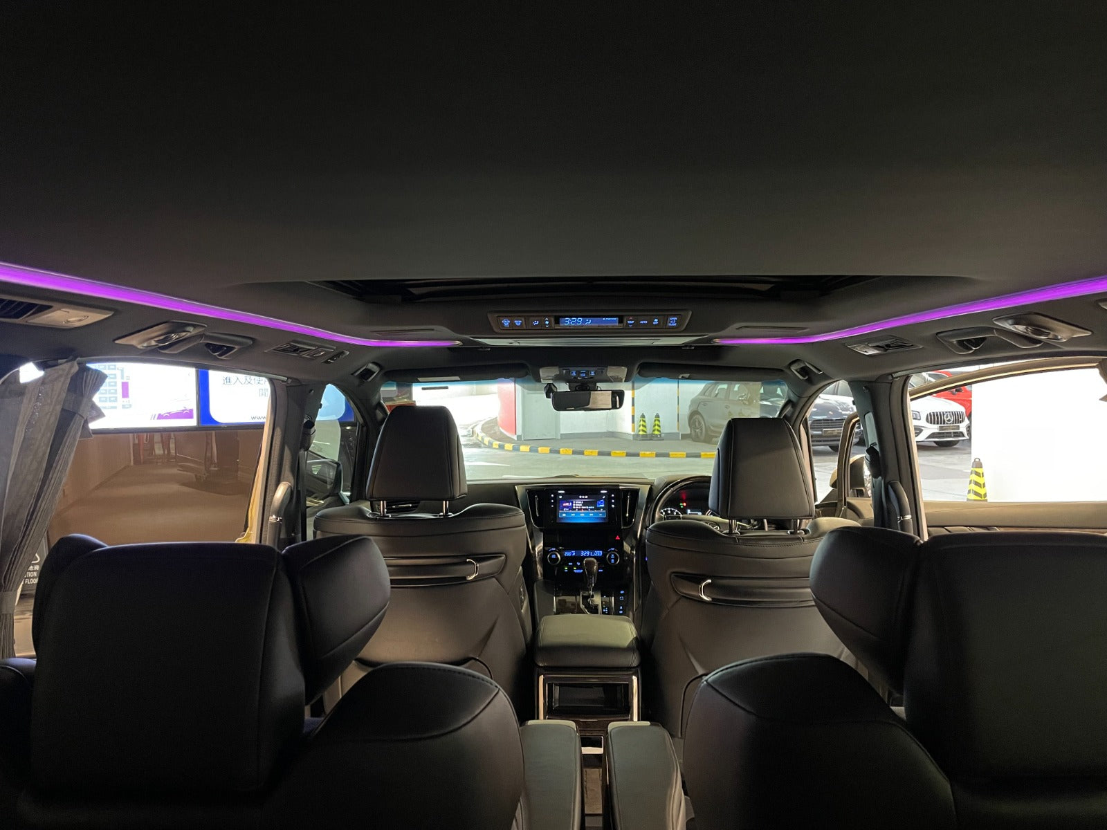 2019 Alphard Executive Lounge