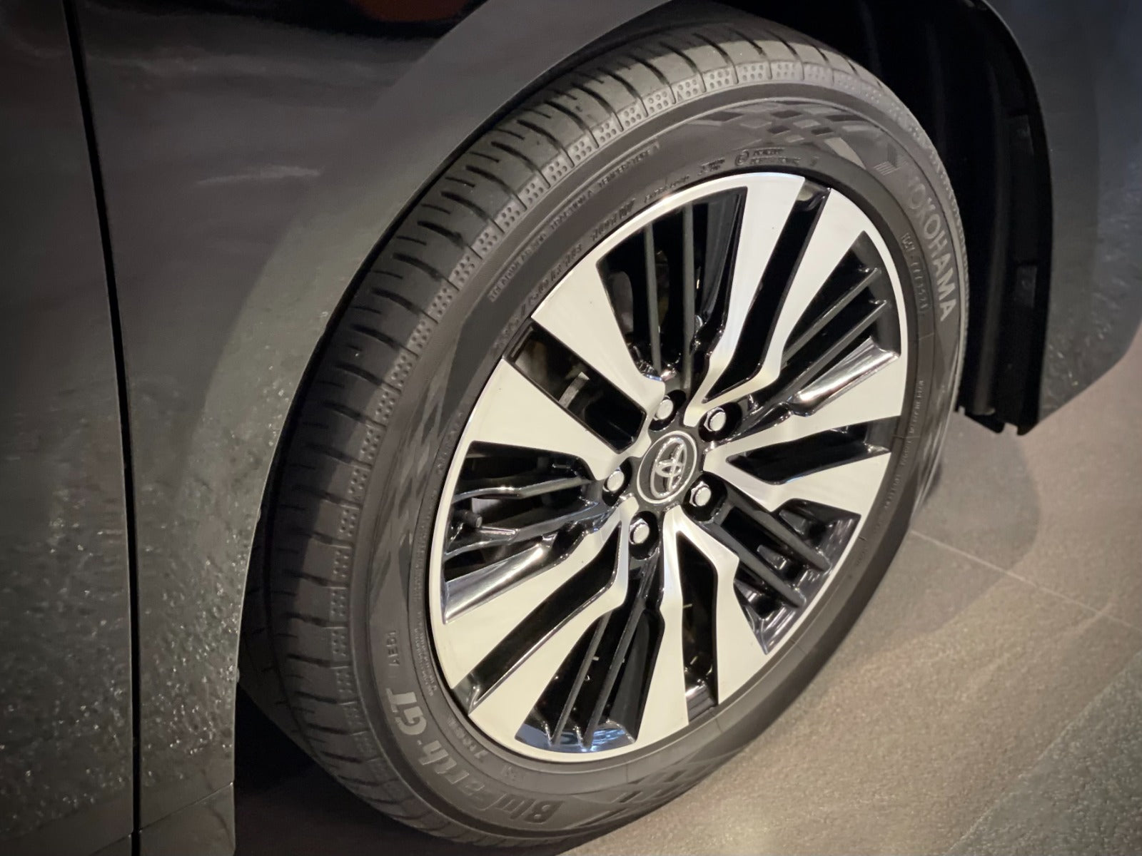 2018 Toyota Alphard 2.5