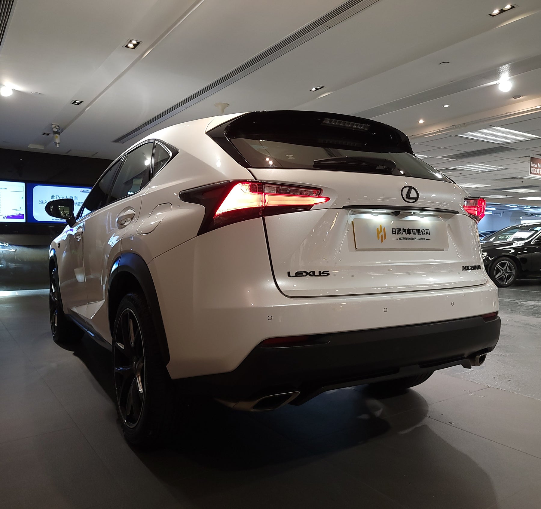 2015 NX200T F Sport