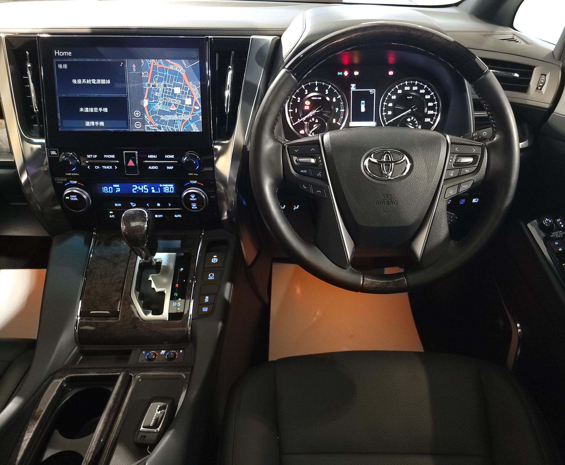 2020 Alphard Executive Lounge
