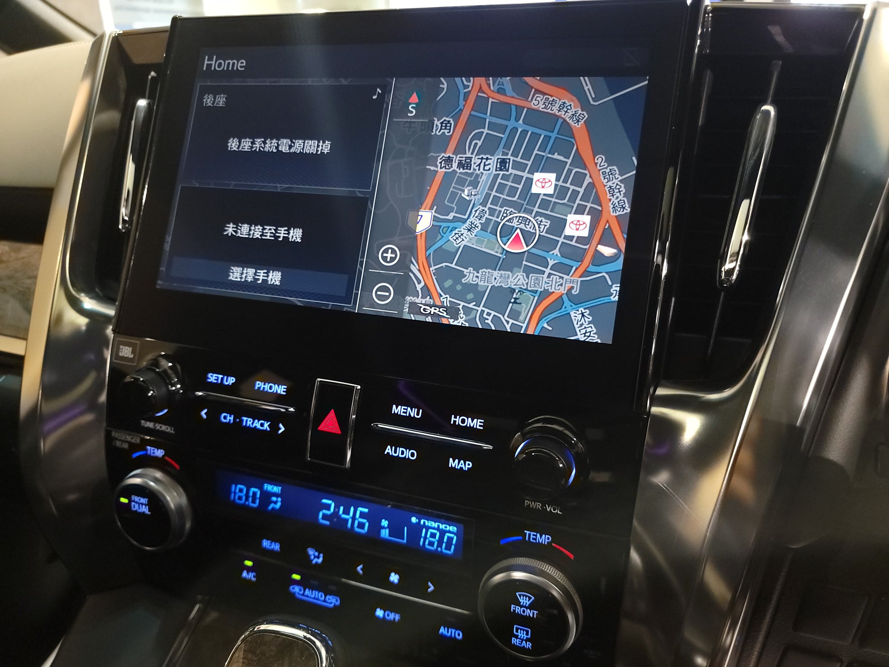 2020 Alphard Executive Lounge