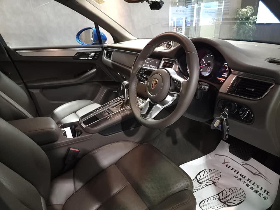 2015 Macan S