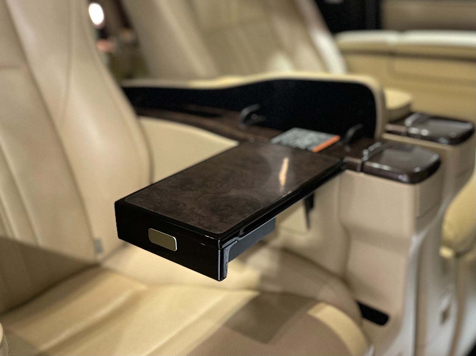 2018 Toyota Alphard Executive Lounge