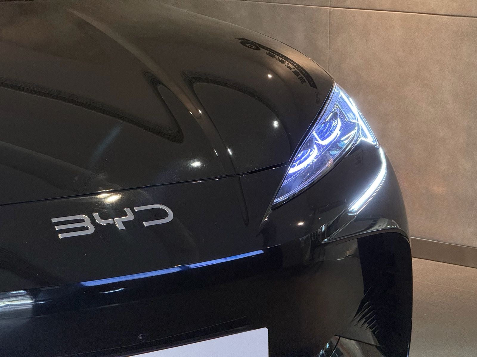 2025 BYD Sealion 7