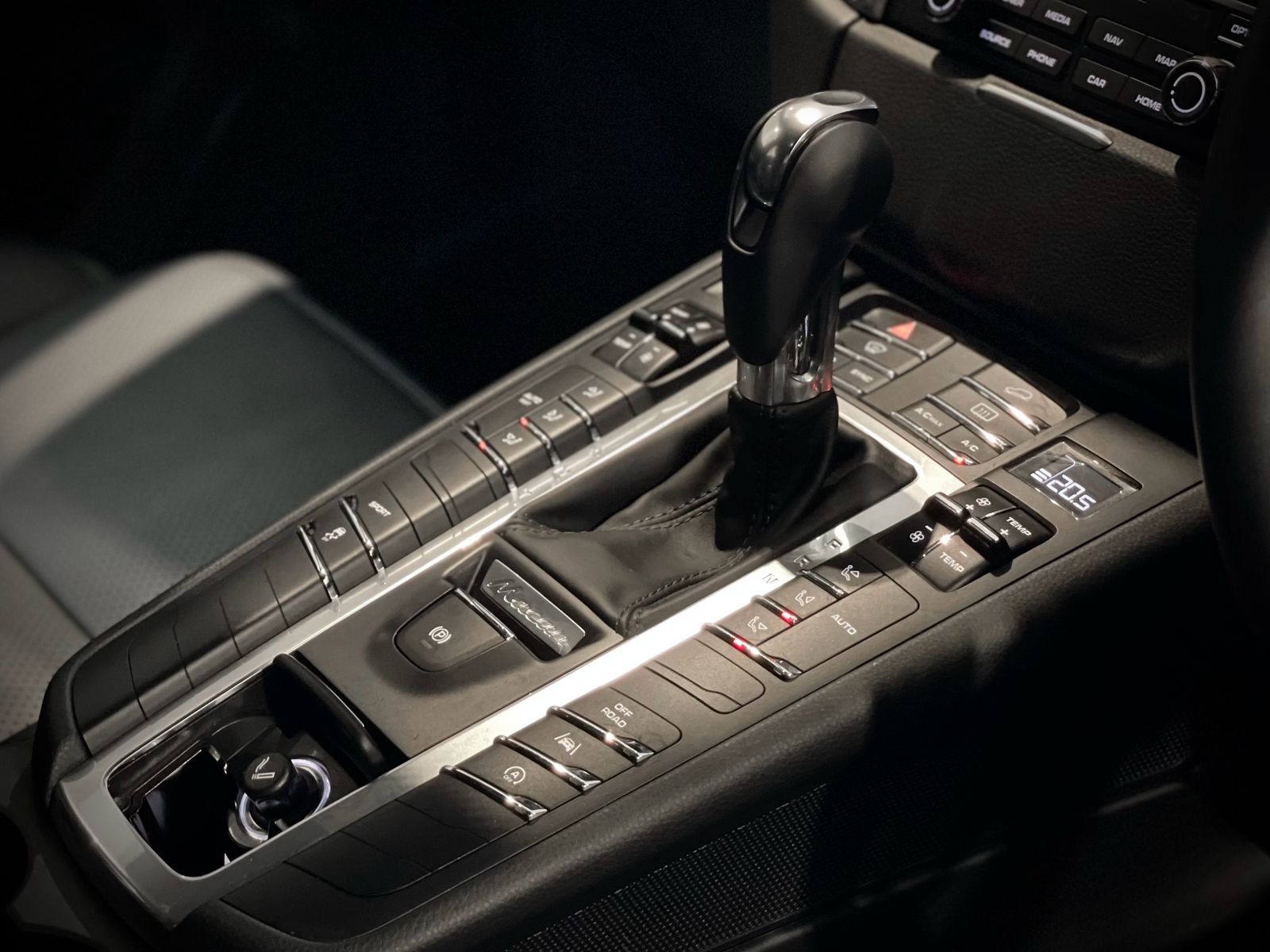 2017 Porsche Macan S